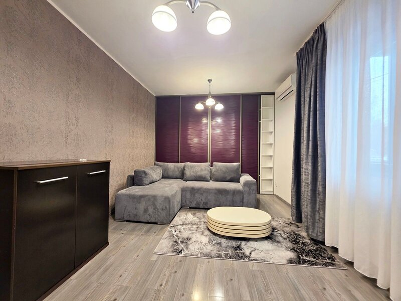 Dobroesti  Fundeni Prima Inchiriere  2 Camere Decomandat  60 mp  Parcare